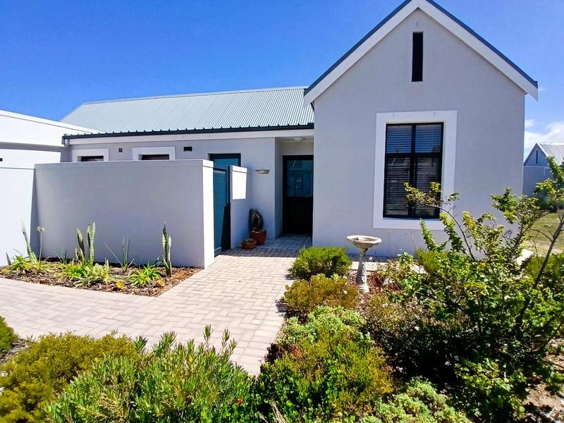 3 Bedroom Property for Sale in Stilbaai Wes Western Cape